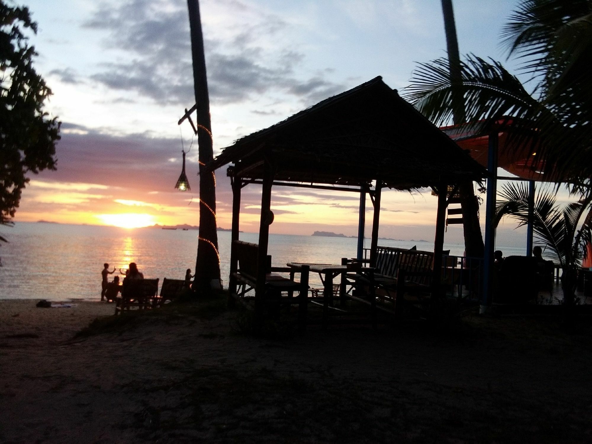 I Talay Beach Bar & Cottage Taling Ngam Extérieur photo