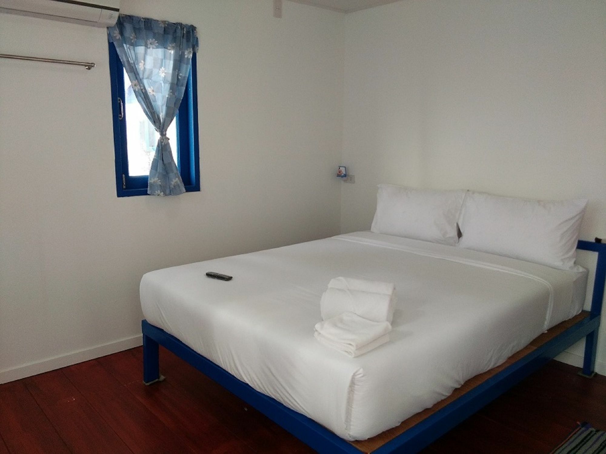 I Talay Beach Bar & Cottage Taling Ngam Extérieur photo