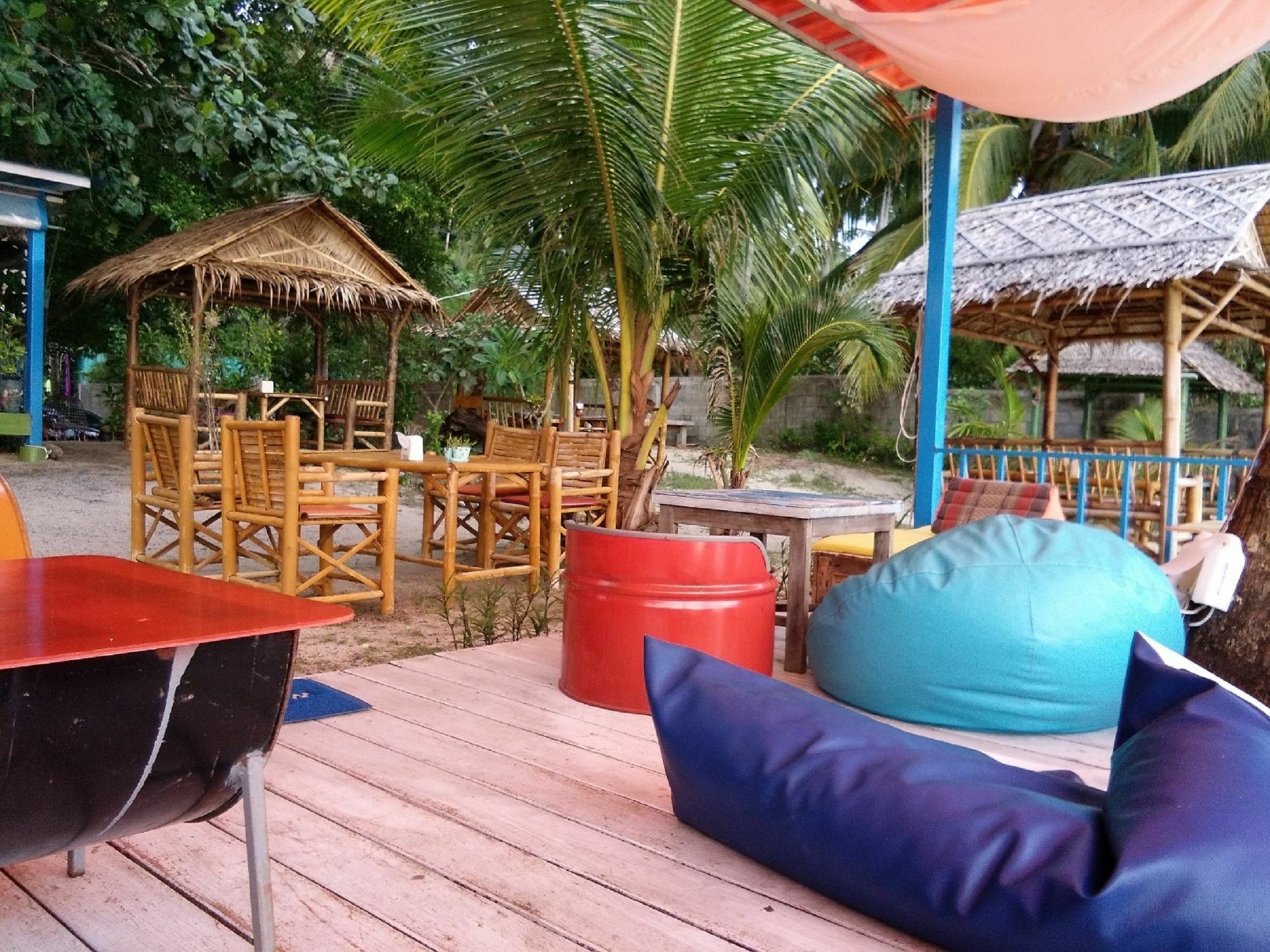 I Talay Beach Bar & Cottage Taling Ngam Extérieur photo